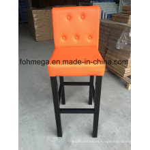 Taburetes de bar de cuero naranja con pata de metal (FOH-BS105)